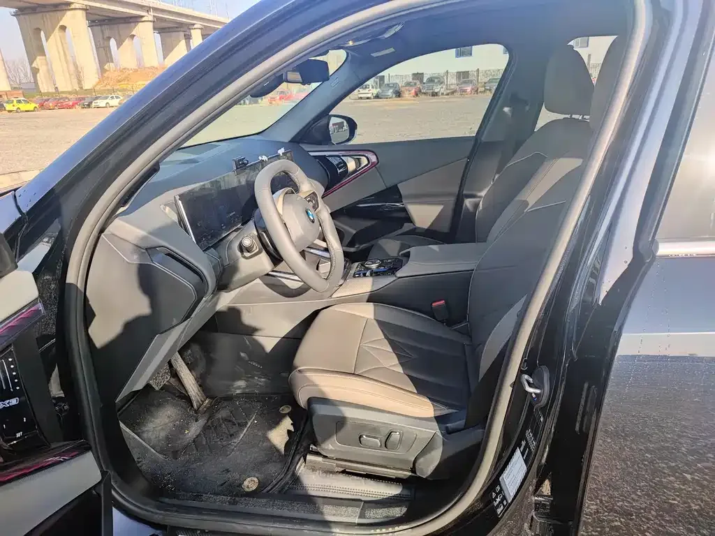 BMW X3 2025 из CN, фото 2