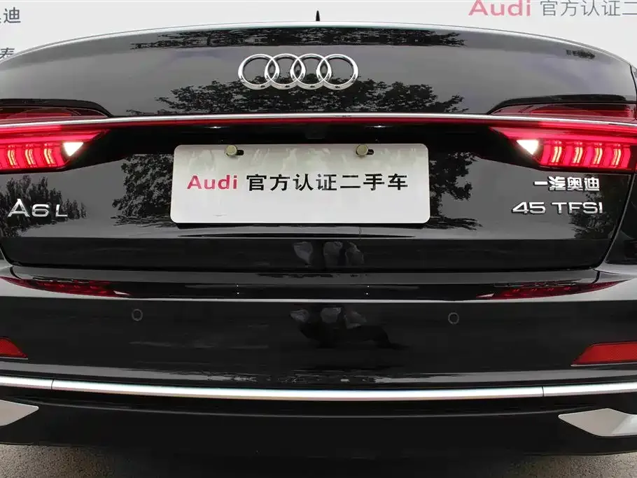 Audi A6L 2023 из CN, фото 10