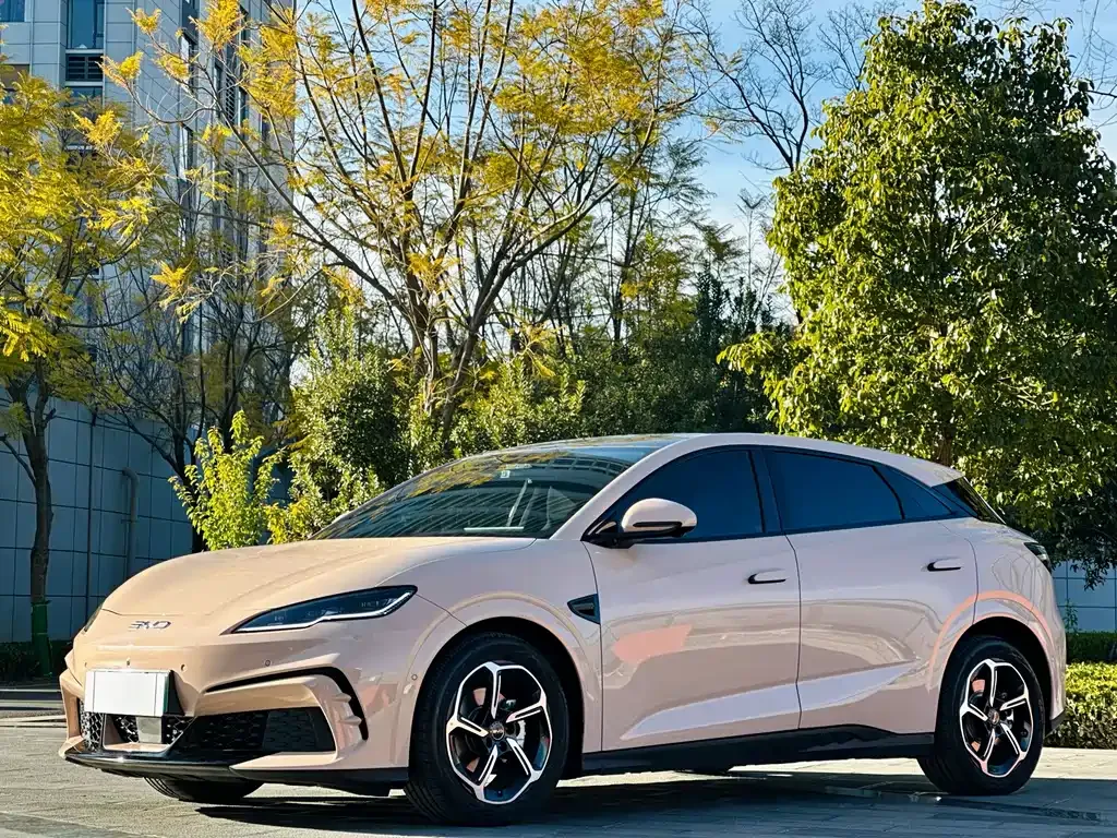 BYD Seal 06GT — фото 1