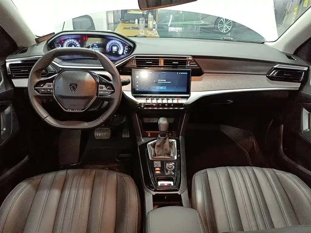 Peugeot 408 2024 из CN, фото 10
