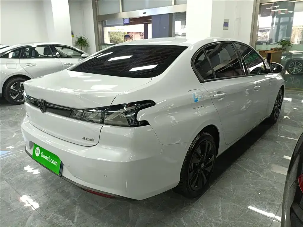Peugeot 408 2024 из CN, фото 8