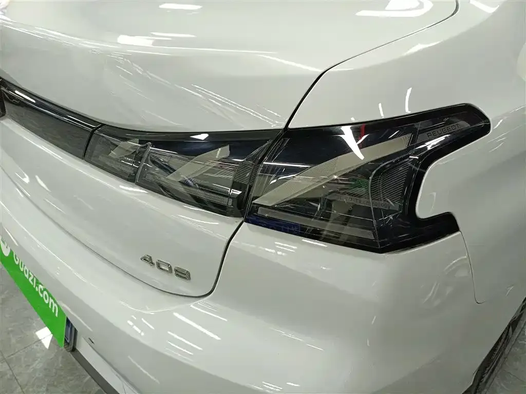 Peugeot 408 2024 из CN, фото 3
