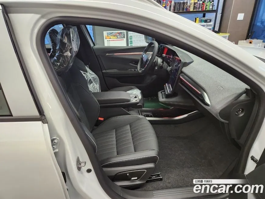 Renault Korea (Samsung) Scenic 2026 из KR, фото 10