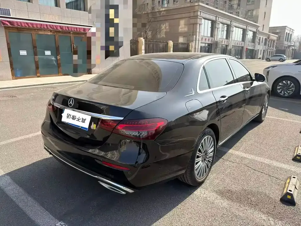 Mercedes-Benz E-Class 2023 из CN, фото 6