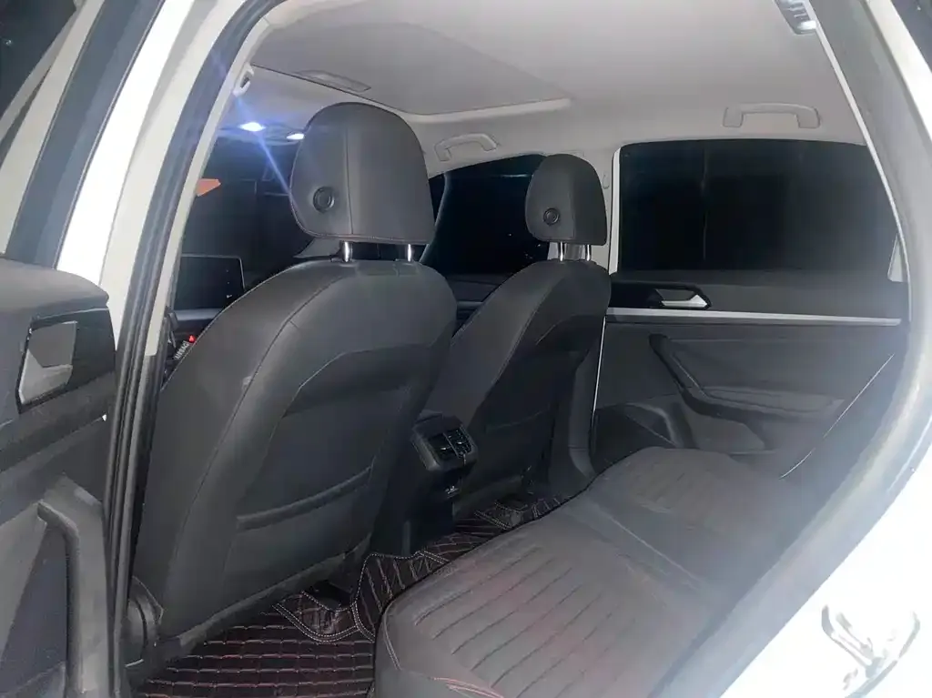Volkswagen Lavida 2022 из CN, фото 9