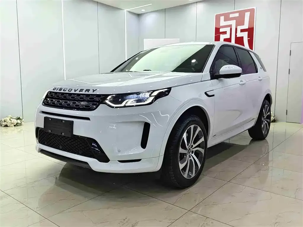 Land Rover Discovery Sport — фото 1
