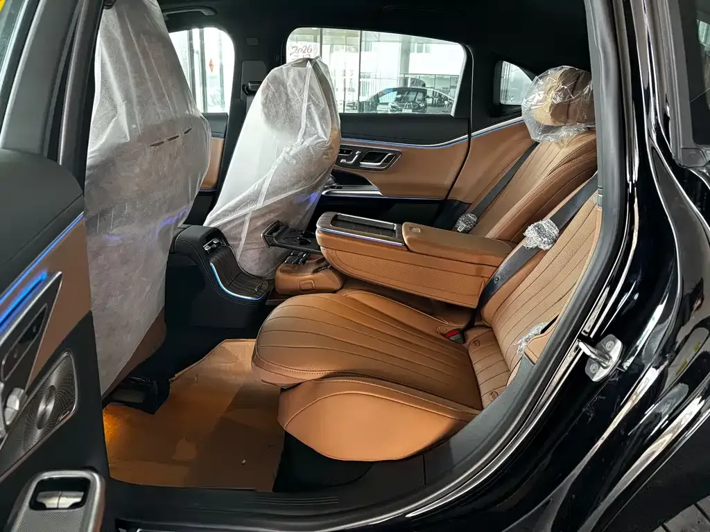 Mercedes-Benz E-Class 2026 из CN, фото 8