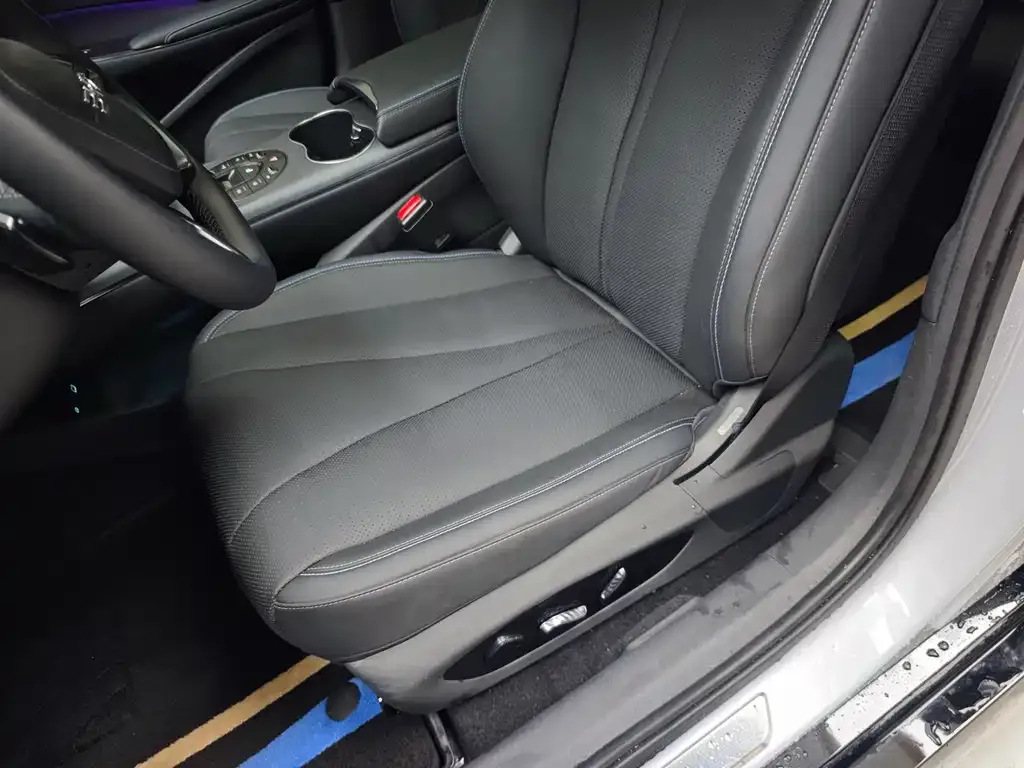 BYD Seal — фото 7