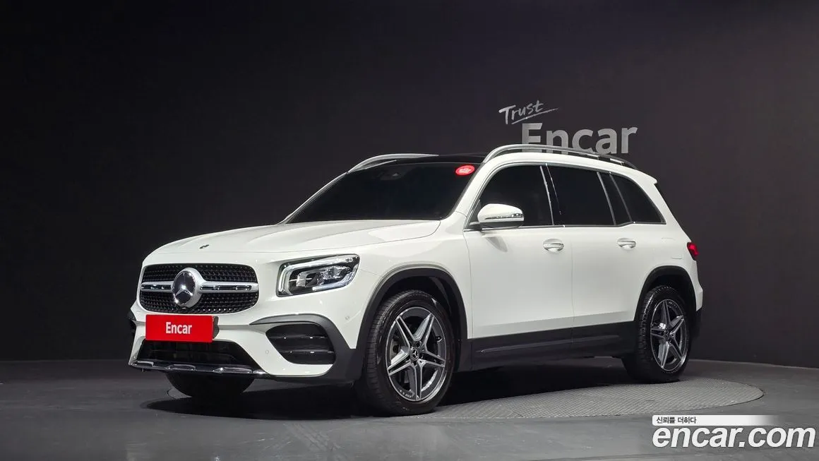 Mercedes-Benz GLB-Class — фото 1