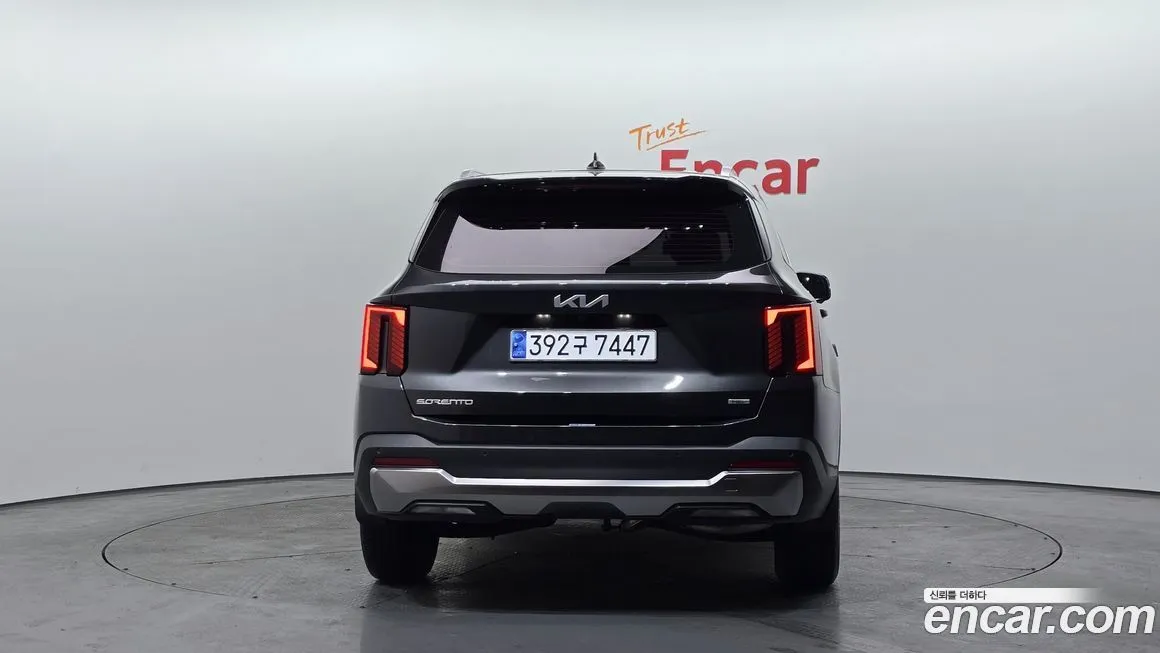 Kia Sorento — фото 3