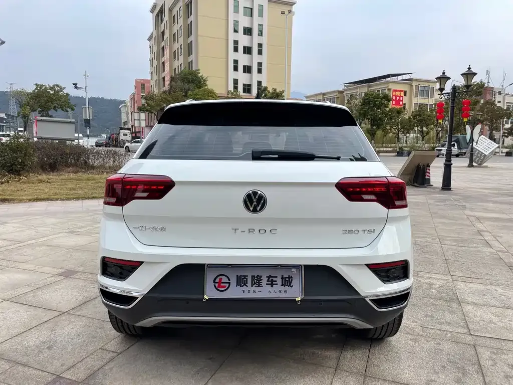 Volkswagen T-Roc 2021 из CN, фото 2