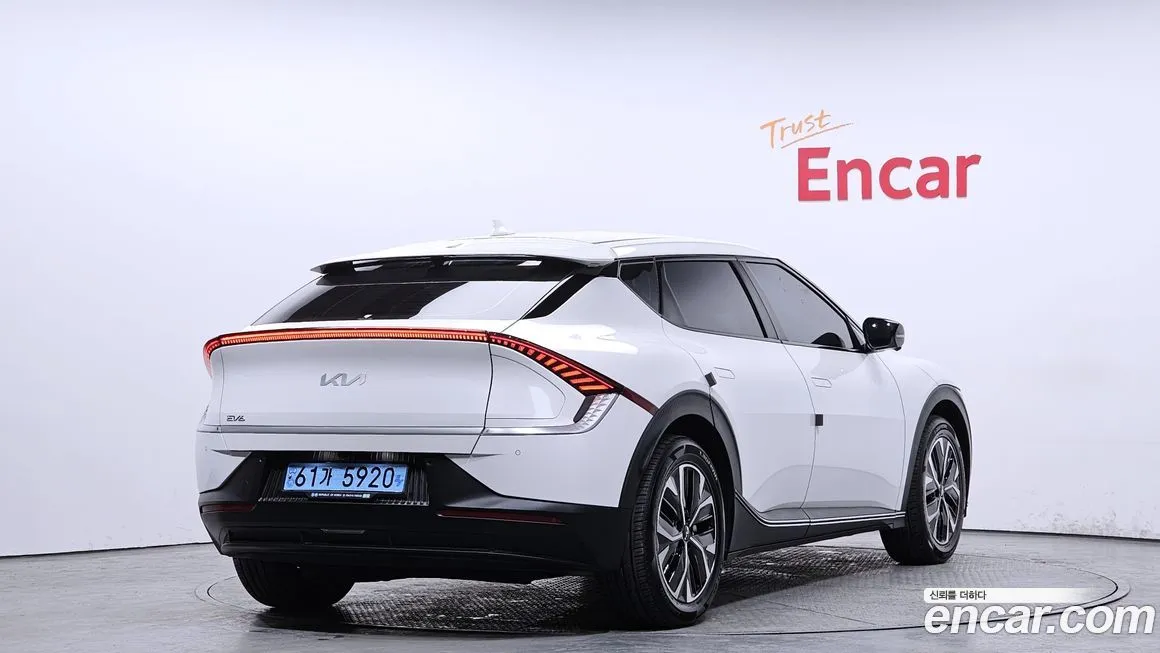 Kia EV6 — фото 7