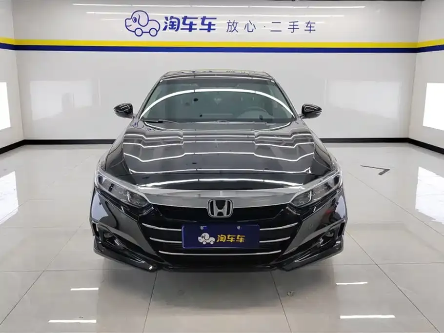 Honda Accord — фото 4