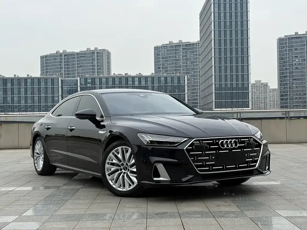 Audi A7L 2023 из CN, фото 5