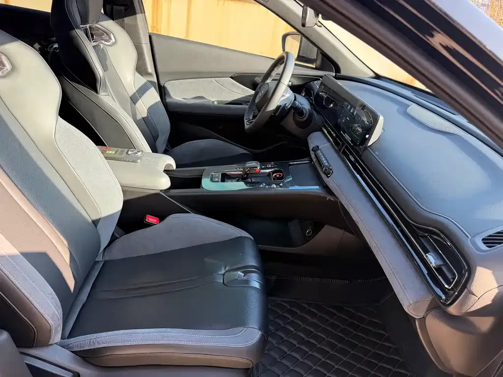GAC Motor Shadow Leopard — фото 2