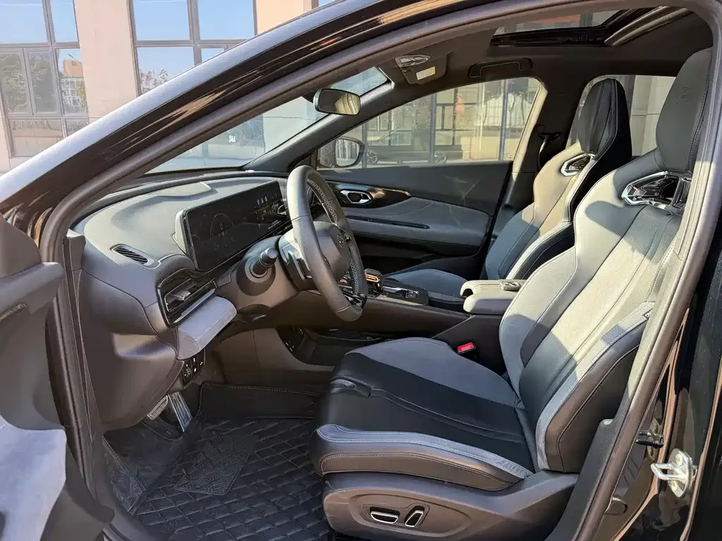 GAC Motor Shadow Leopard — фото 4