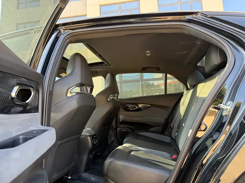 GAC Motor Shadow Leopard — фото 8