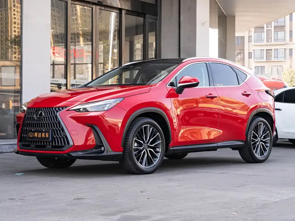 Lexus NX 2022 из CN, фото 1
