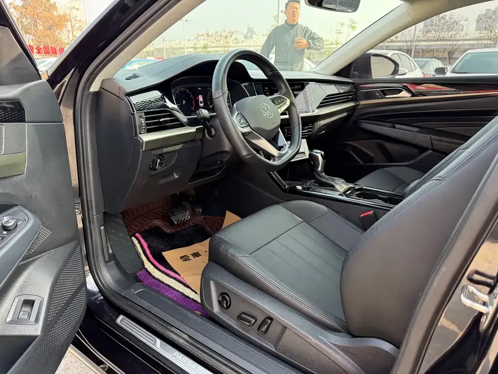 Volkswagen Passat — фото 7