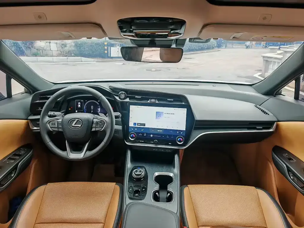 Lexus RZ 2023 из CN, фото 9