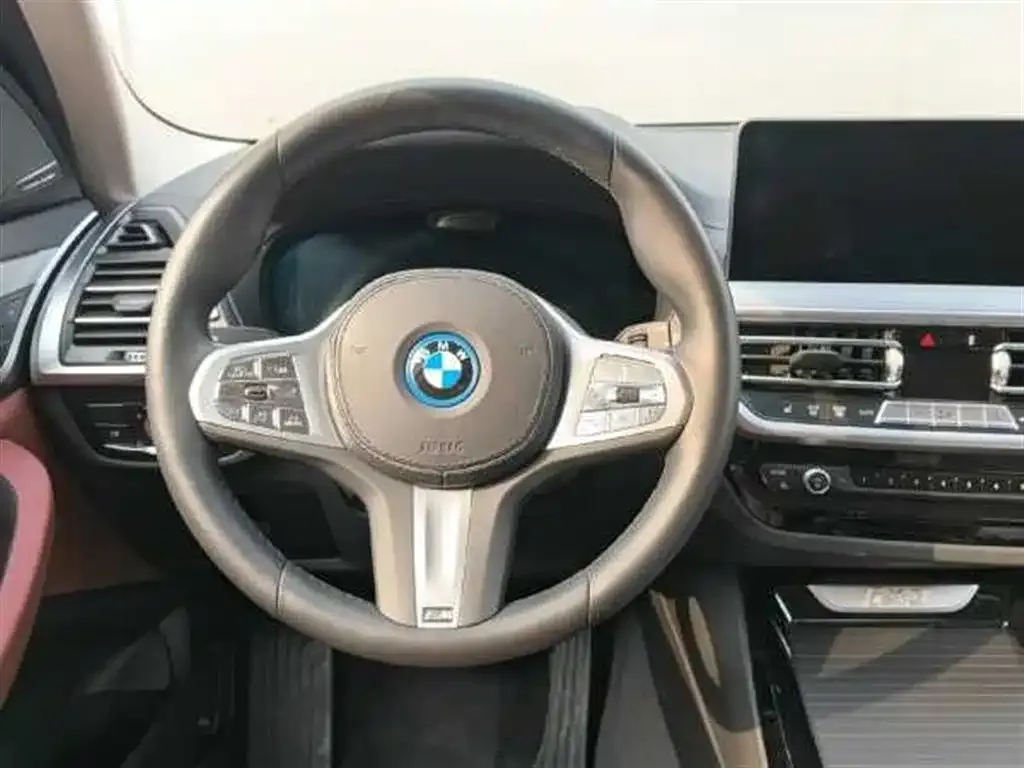 BMW iX3 2025 из CN, фото 8