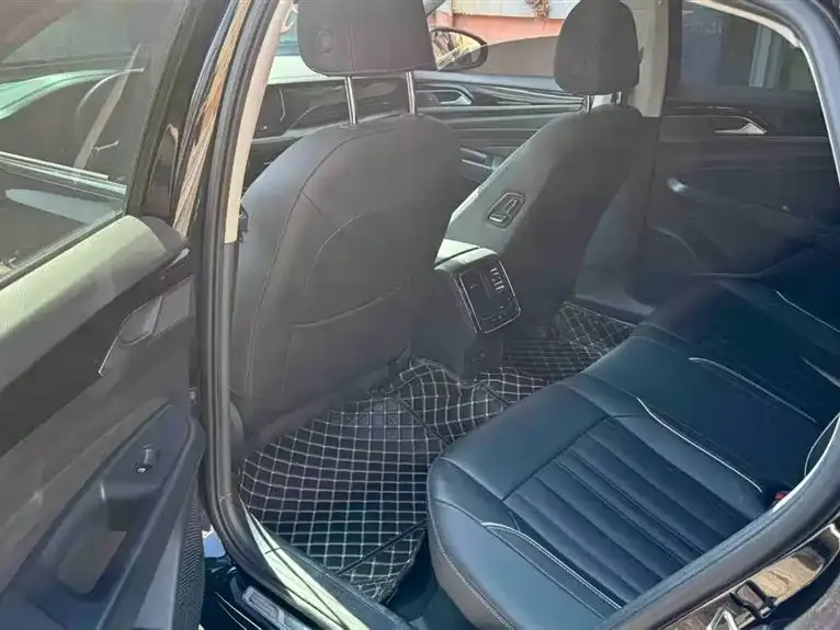 Volkswagen Passat — фото 2