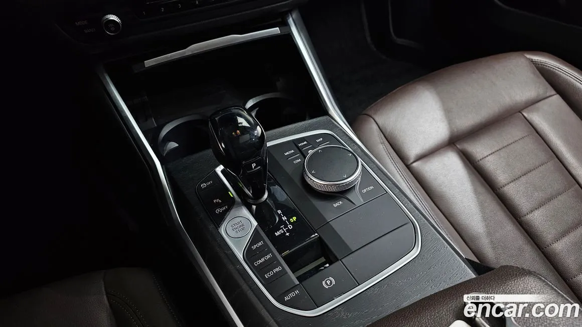BMW 3-Series 2021 из KR, фото 7