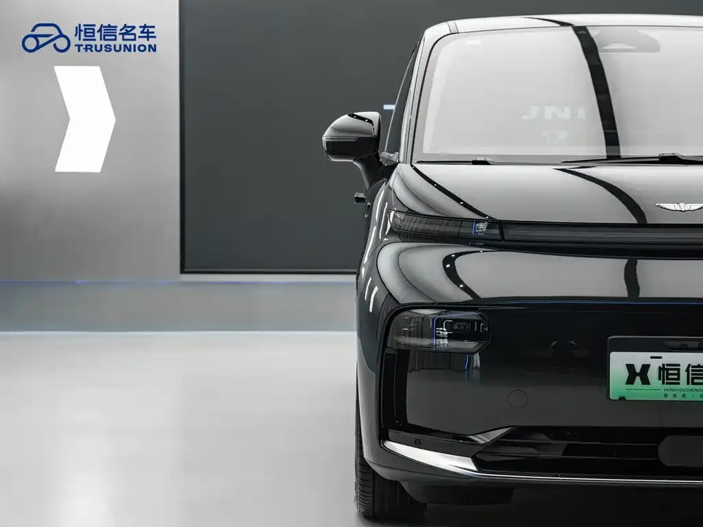 Geely Yizhen L380 2025 из CN, фото 2