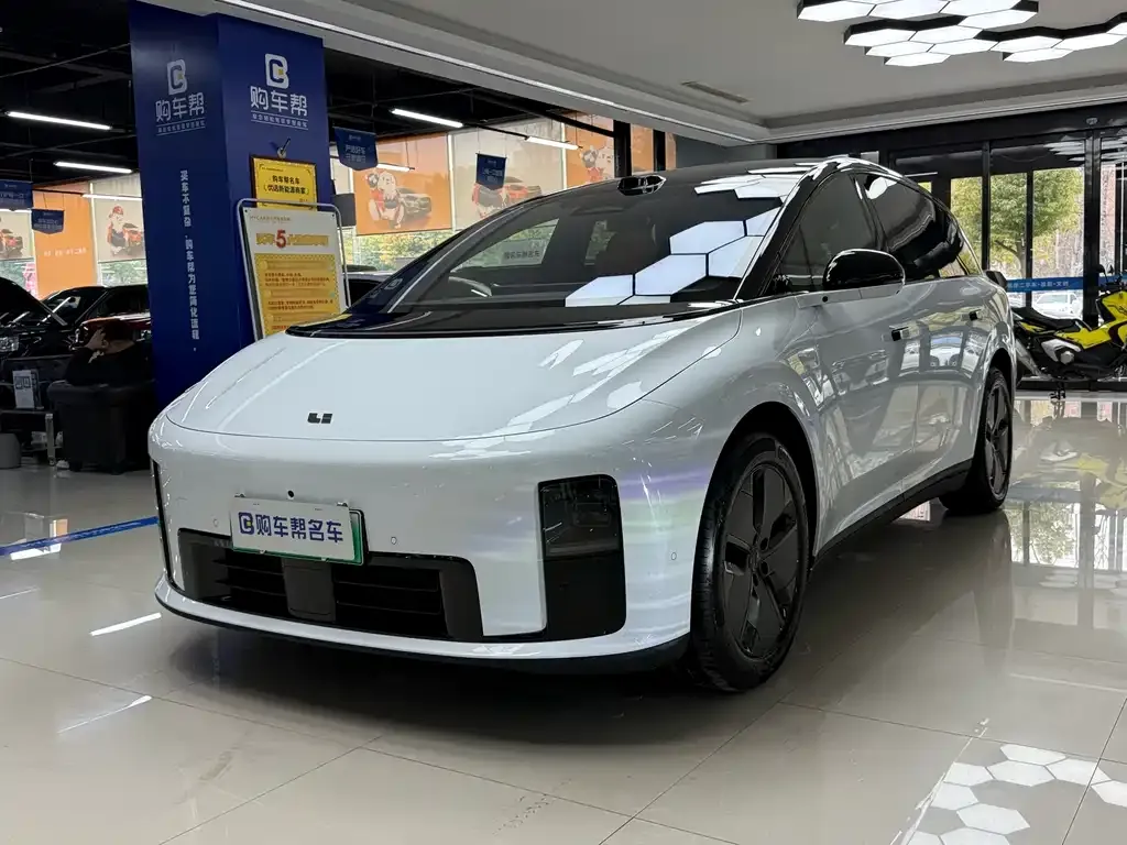 Li Auto i8 2025 из CN, фото 1