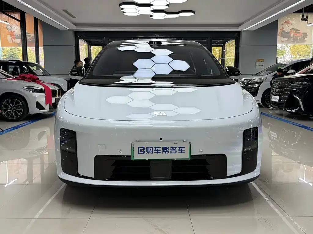 Li Auto i8 2025 из CN, фото 4