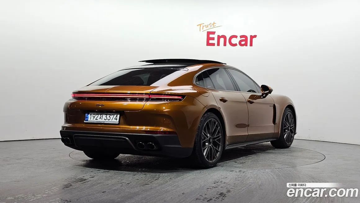 Porsche Panamera 2024 из KR, фото 3