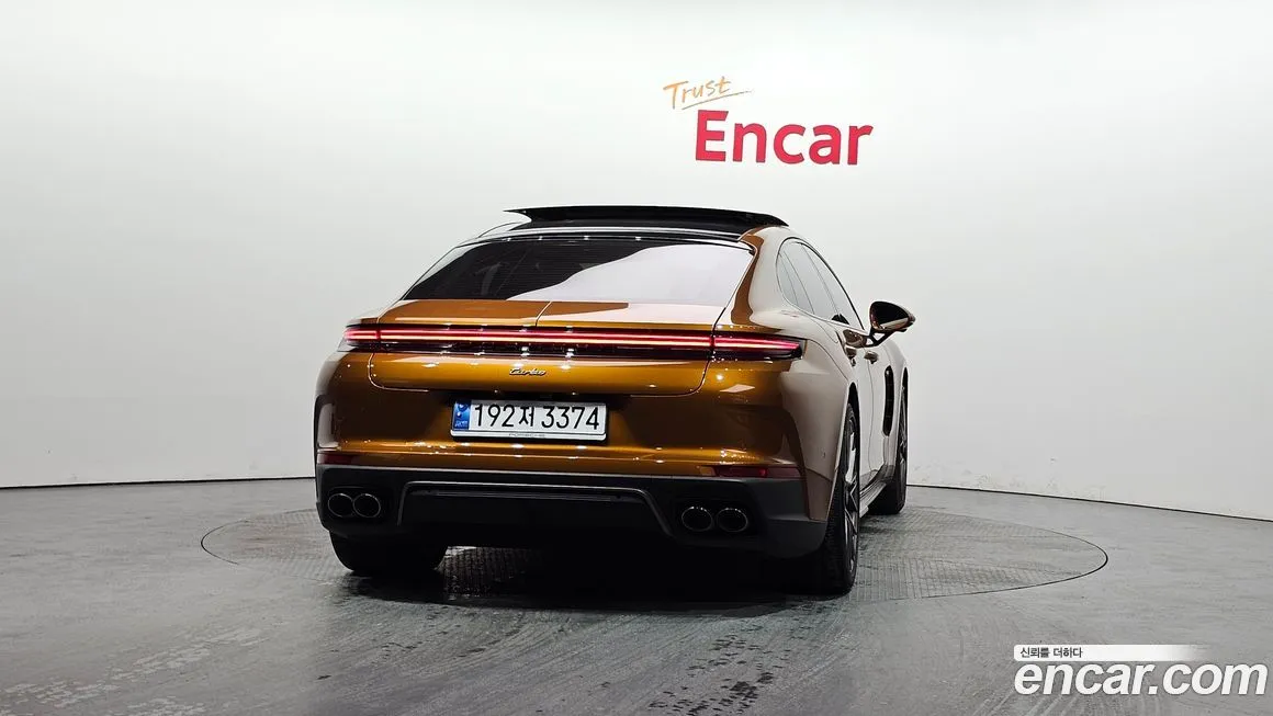 Porsche Panamera 2024 из KR, фото 4