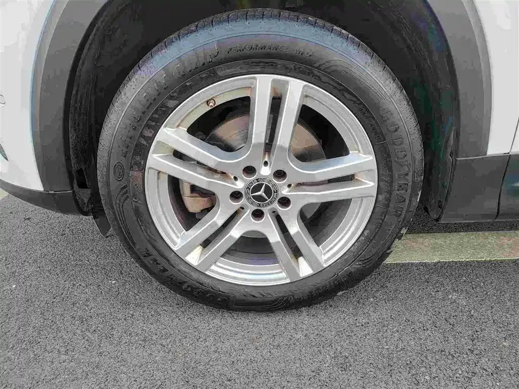 Mercedes-Benz GLB 2023 из CN, фото 10