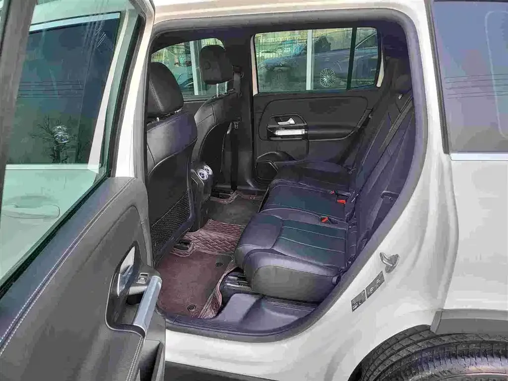 Mercedes-Benz GLB 2023 из CN, фото 7