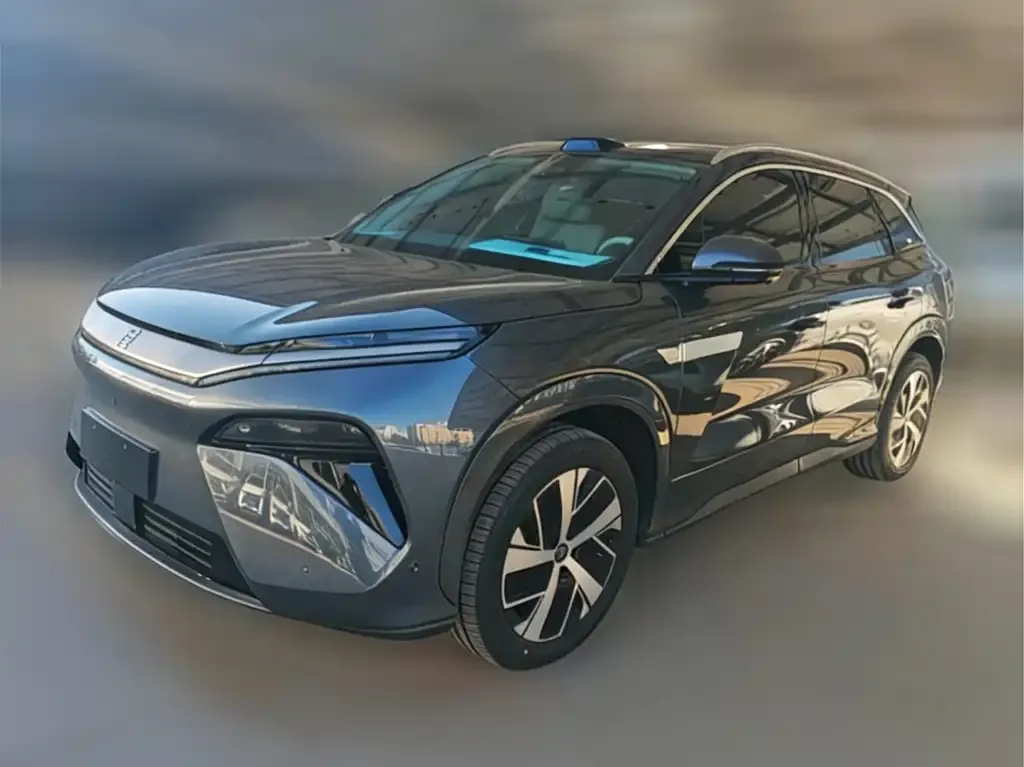 BYD Tang L — фото 1