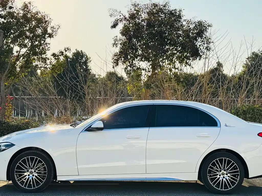 Mercedes-Benz C-Class 2023 из CN, фото 10