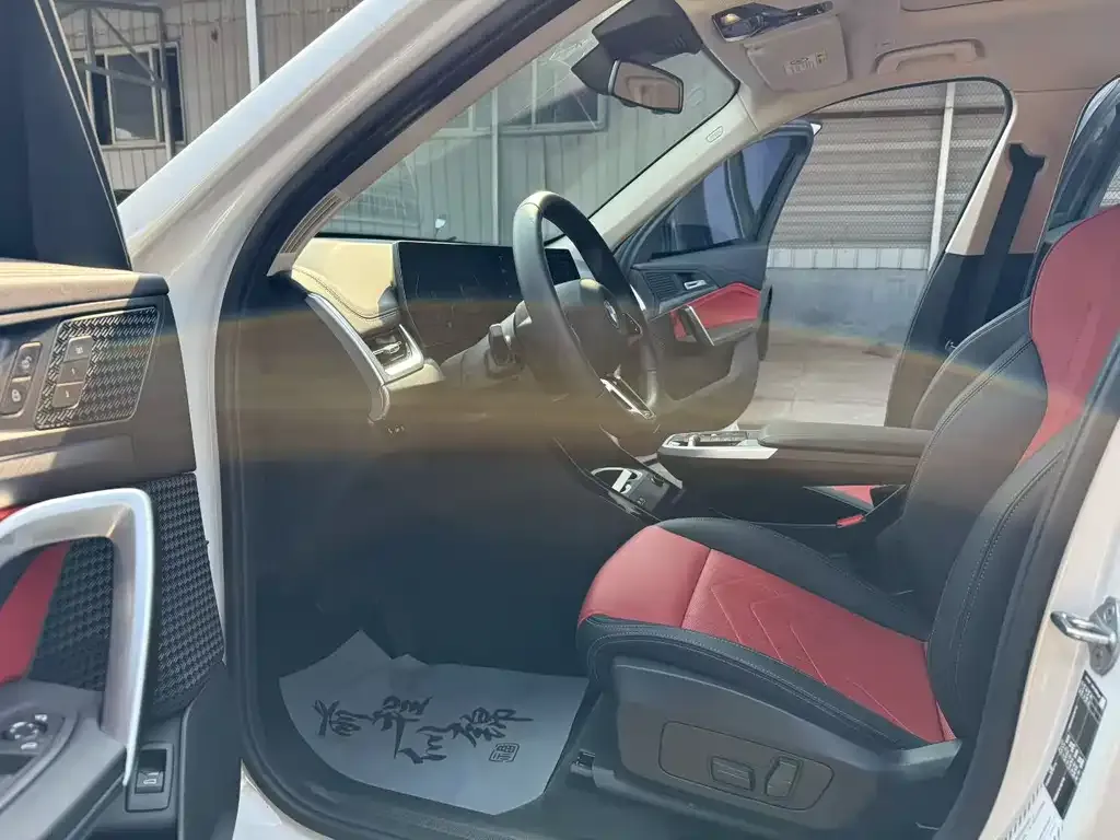 BMW X1 2024 из CN, фото 4