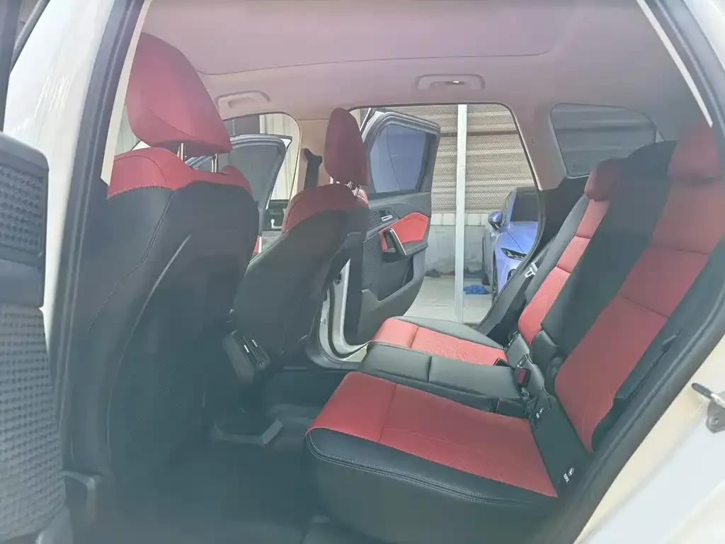 BMW X1 2024 из CN, фото 2
