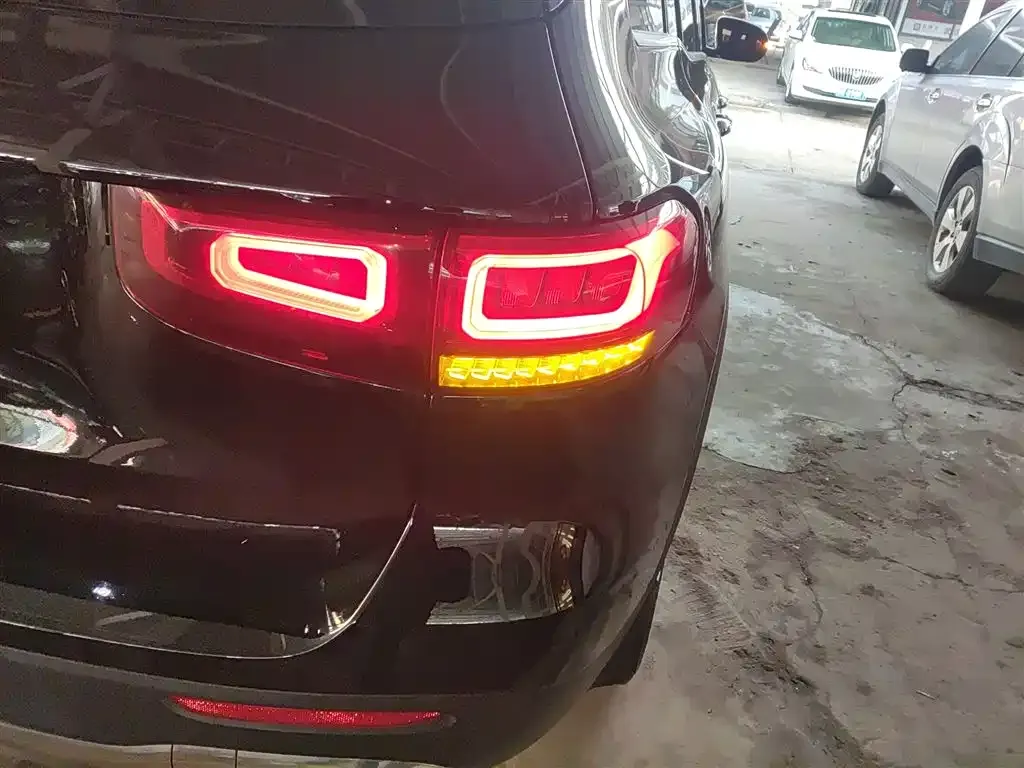 Mercedes-Benz GLB 2023 из CN, фото 3