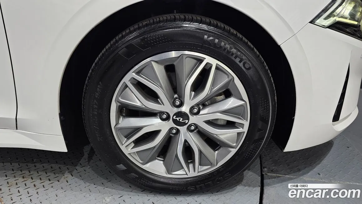 Kia K5 2023 из KR, фото 6