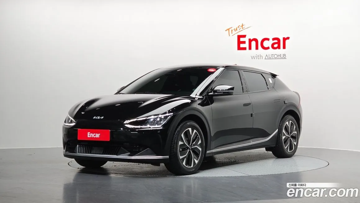 Kia EV6 — фото 1