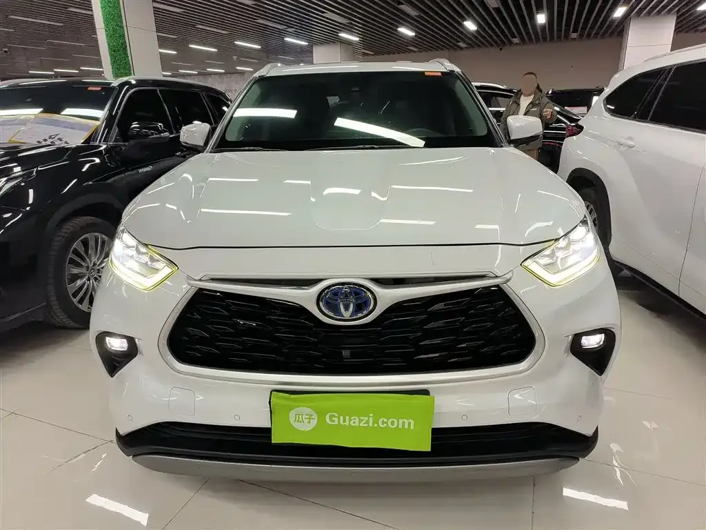 Toyota Highlander 2022 из CN, фото 5