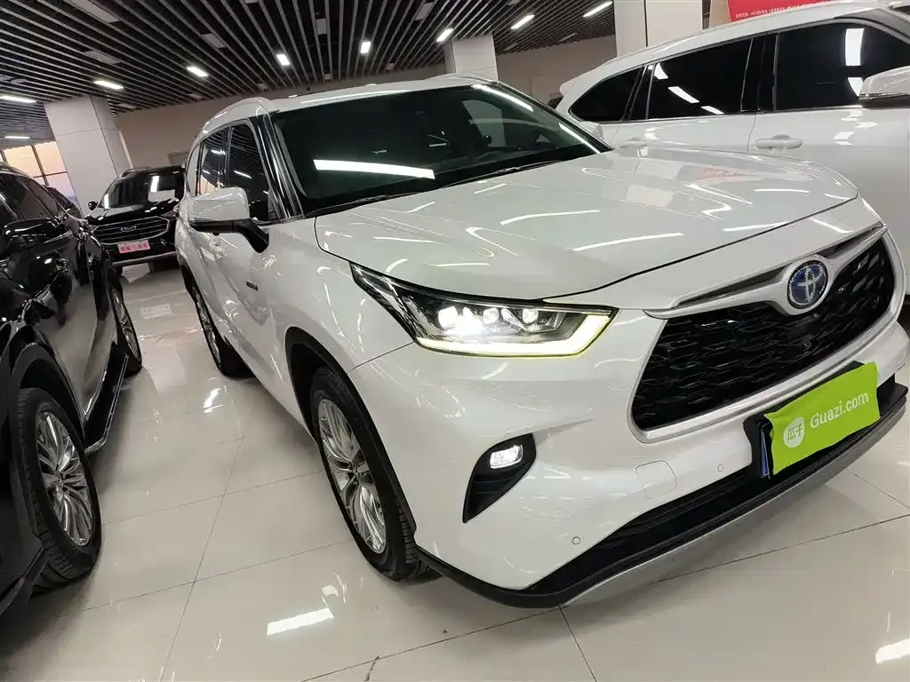 Toyota Highlander 2022 из CN, фото 10