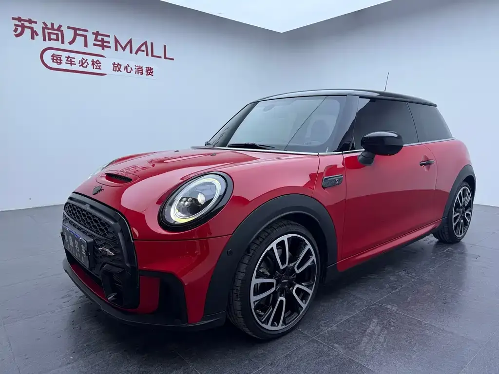 MINI Cooper (3-door) 2023 из CN, фото 1