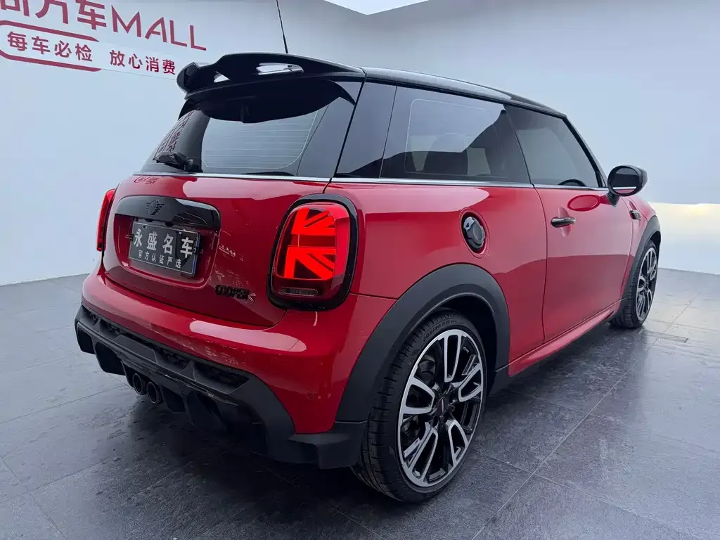 MINI Cooper (3-door) 2023 из CN, фото 10