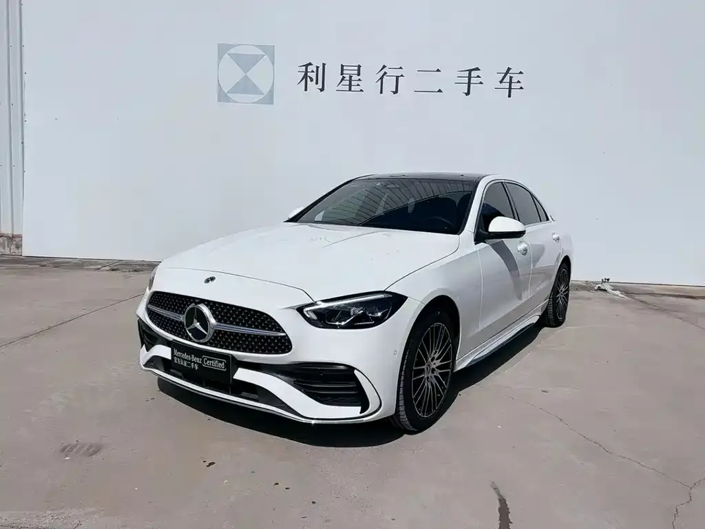 Mercedes-Benz C-Class — фото 1