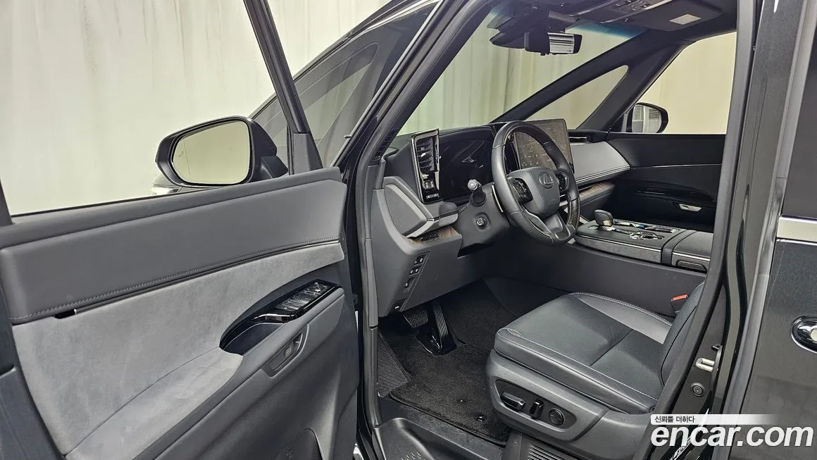 Lexus LM 2025 из KR, фото 7