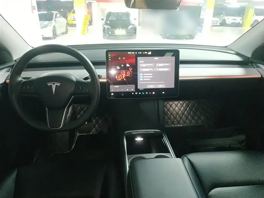 Tesla Model Y 2023 из CN, фото 4