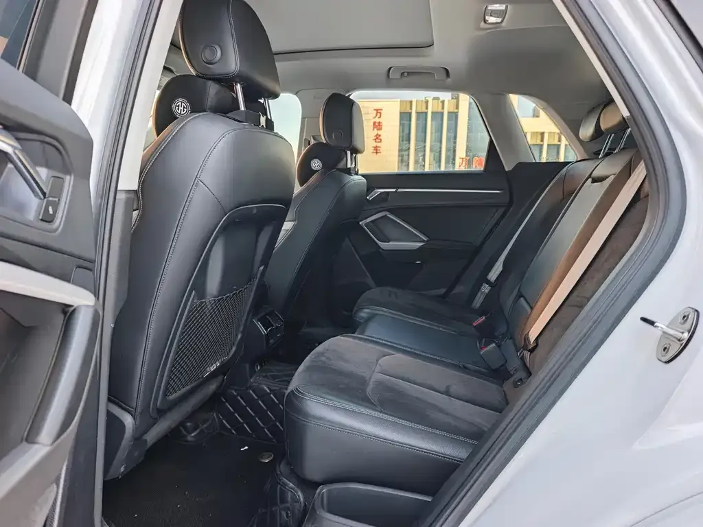 Audi Q3 2021 из CN, фото 3