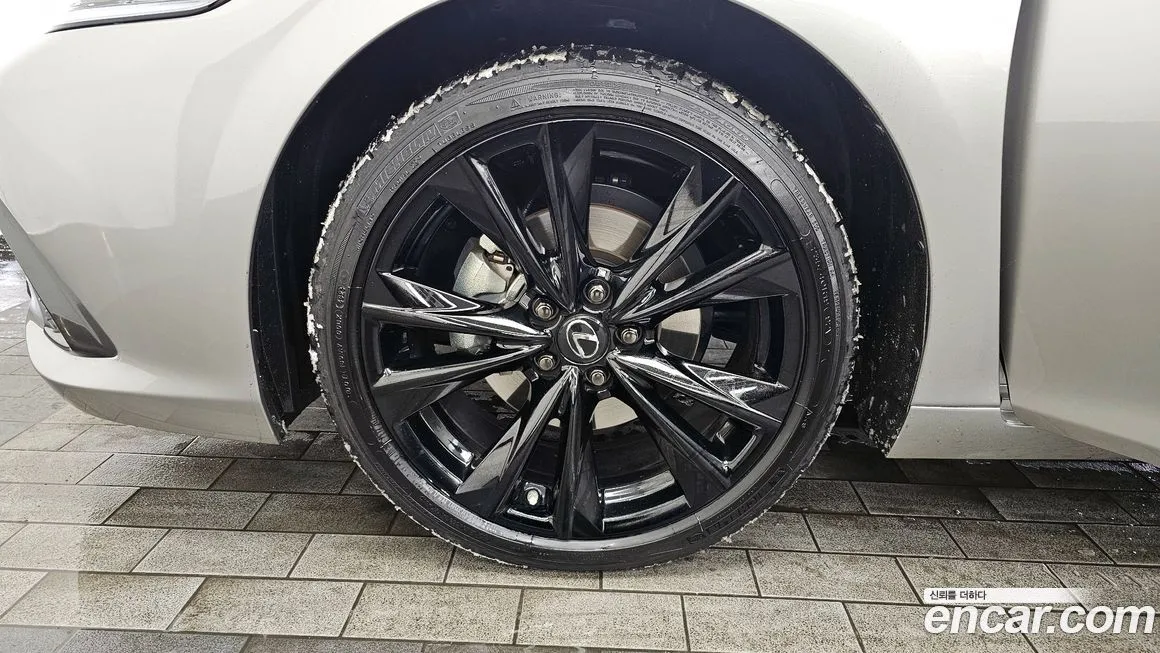 Lexus ES 2024 из KR, фото 10